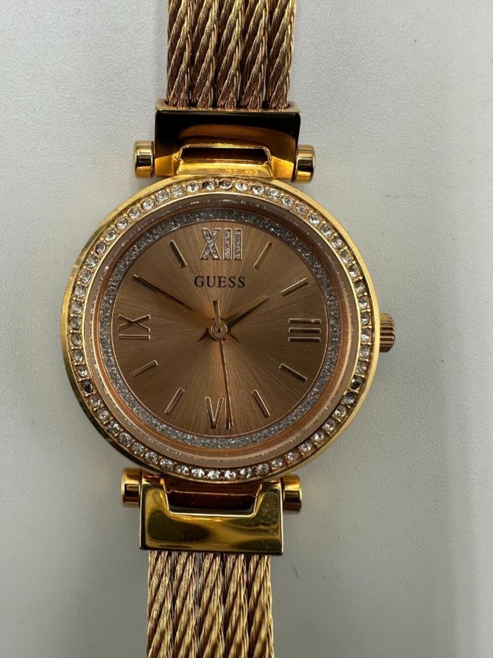 Guess Watch Women Rose Gold Tone Twisted Wire Band 27MM Dial New Battery